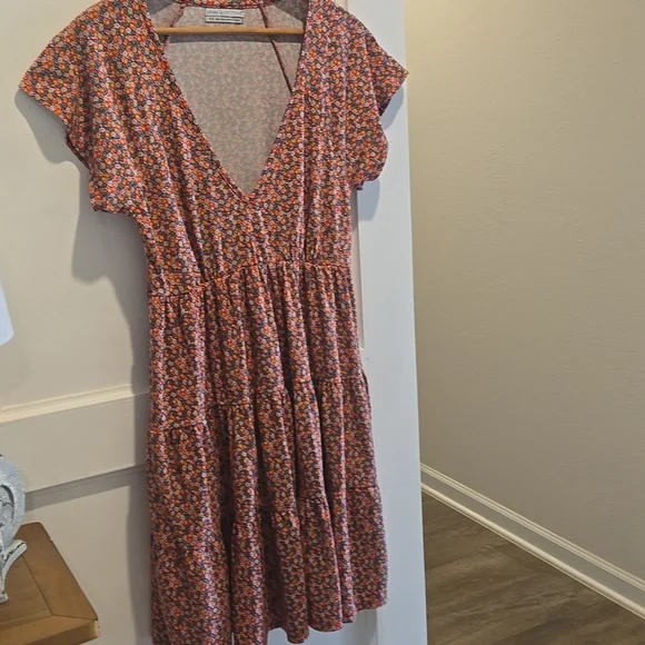 Urban Outfitters Red Floral Dress - Picture 8 of 10